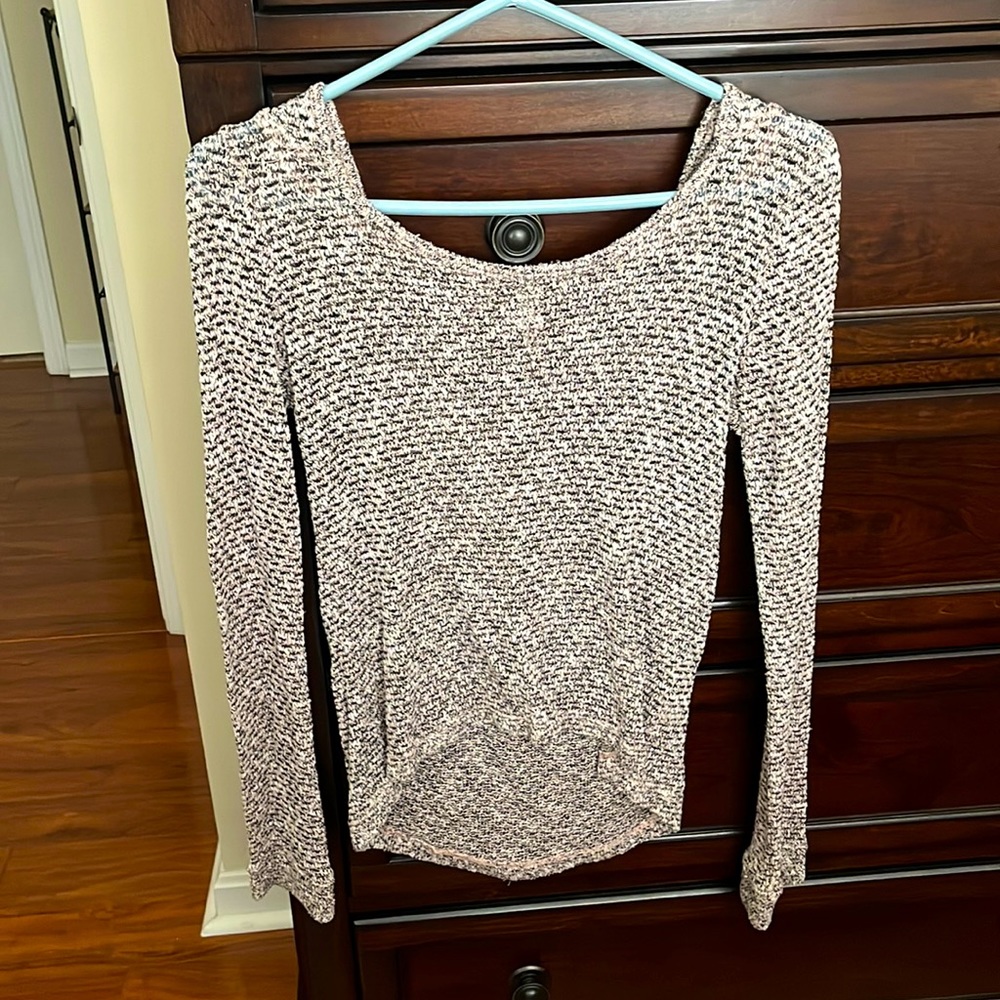 Mudd light pink/black/white hooded high-low sweater